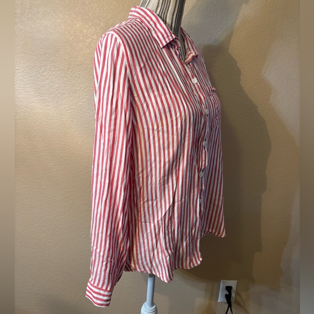 beachlunchlounge Shirt Medium Red White Striped Collared Button-Down Long-Sleev - Picture 5 of 13